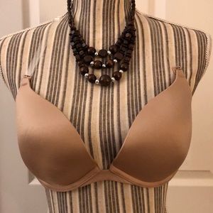 Victoria Secret Very Sexy push up convertible bra